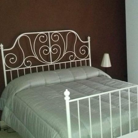Casa Family & Friends Bed & Breakfast Salerno Luaran gambar