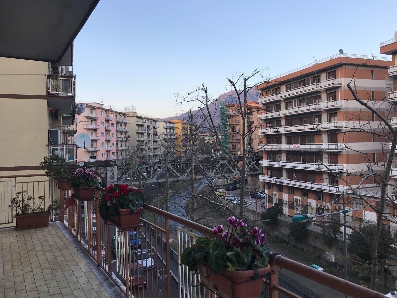 Casa Family & Friends Bed & Breakfast Salerno Luaran gambar