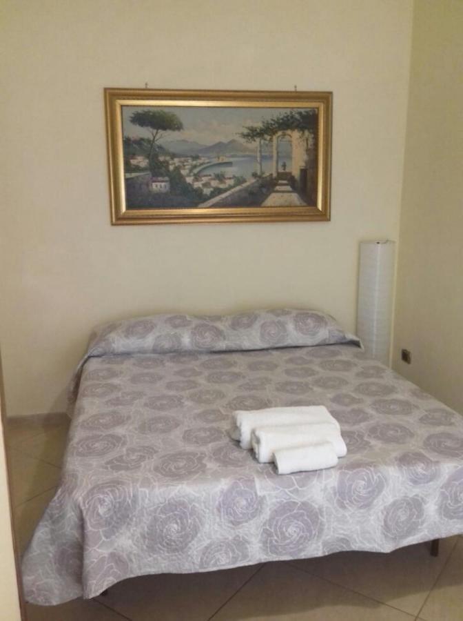 Casa Family & Friends Bed & Breakfast Salerno Luaran gambar